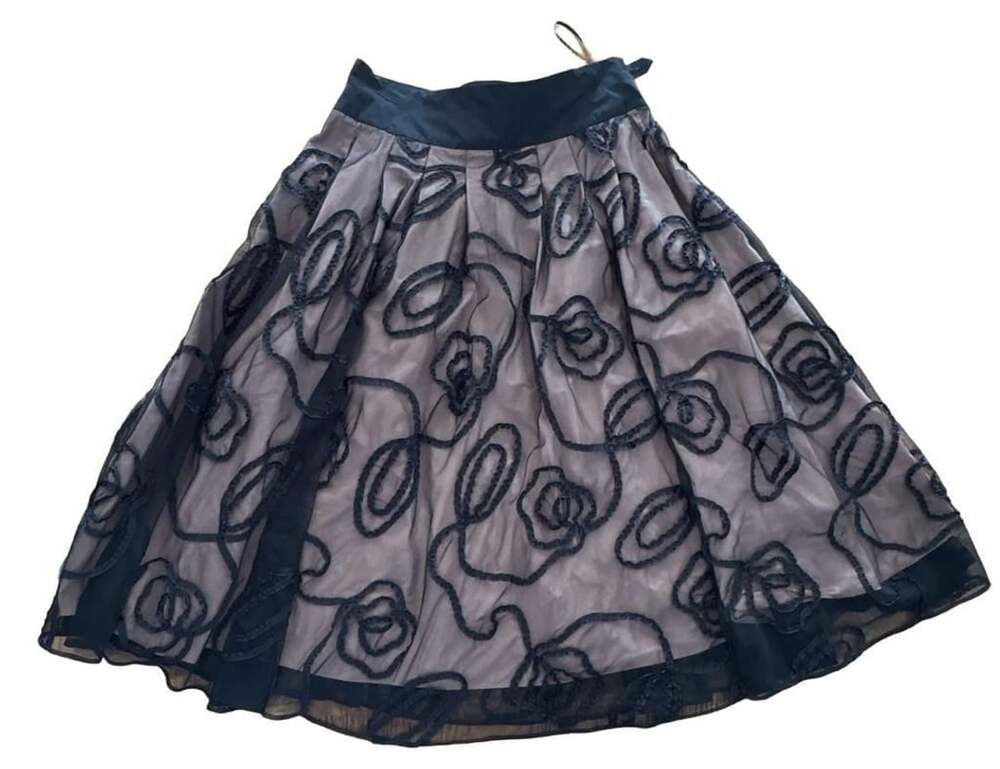 Lafayette 148 Black Mesh Floral Rose Embellished MidiSize 6